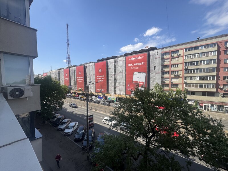 Stefan cel Mare, apartament rar la vanzare